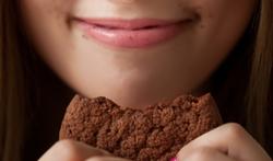 21429119 - eat cookies