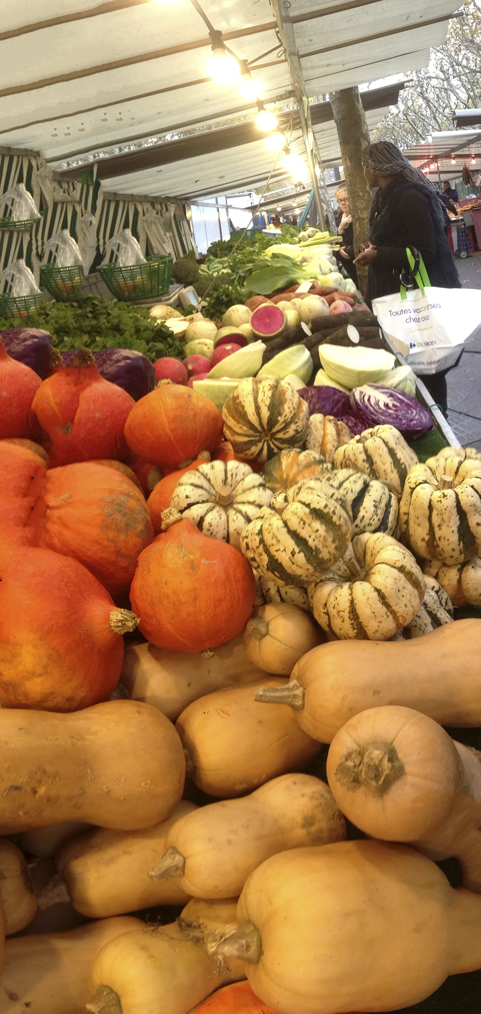 pleine conscience et alimenation-mindfulness-mindful eating-droite